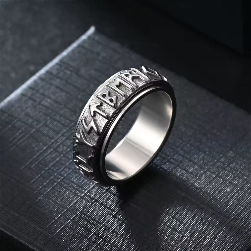 Norse Rune Spinner Ring, Silver